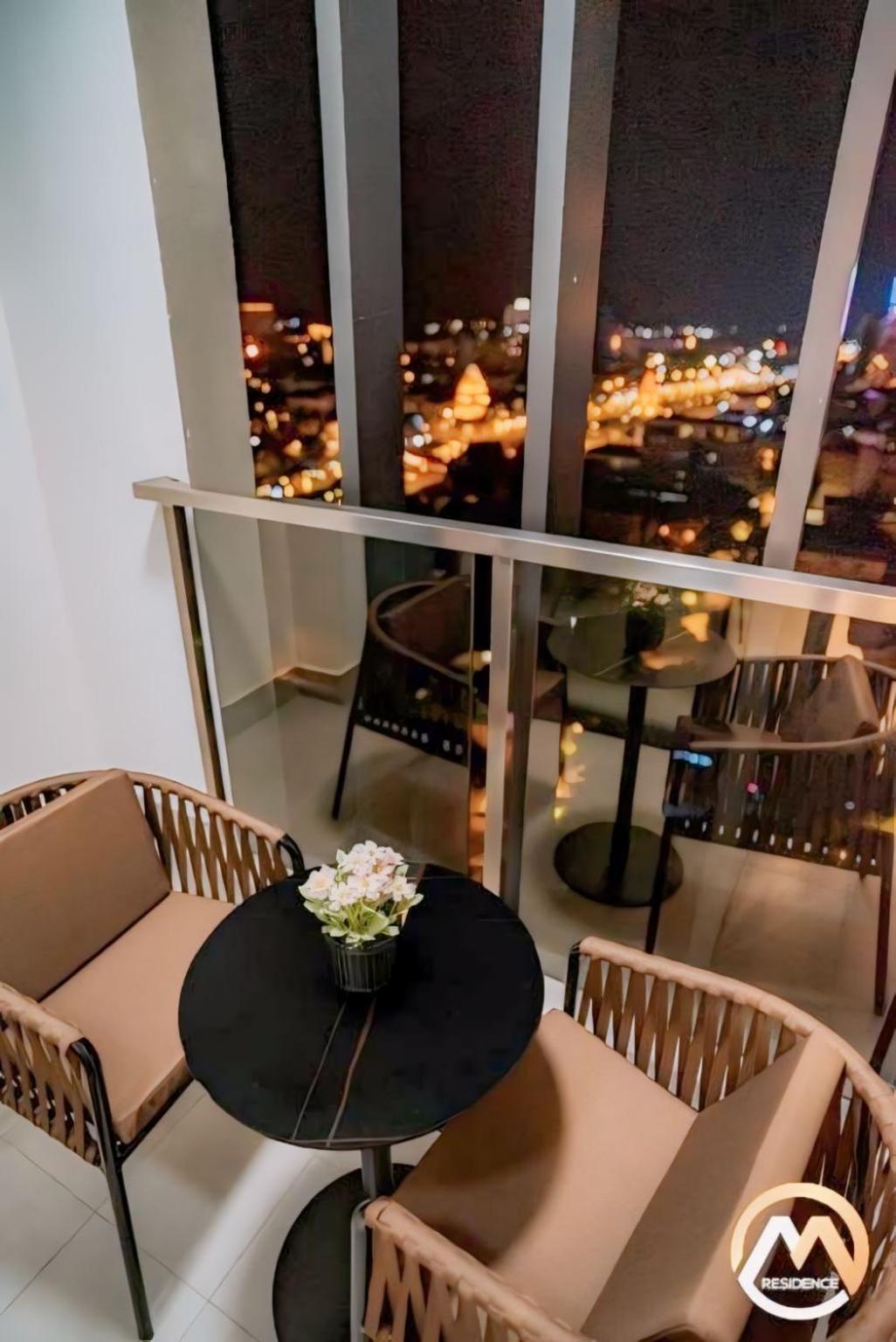 Hotel Serviced Condo Unique Infinity Pool With Mekong River View プノンペン エクステリア 写真
