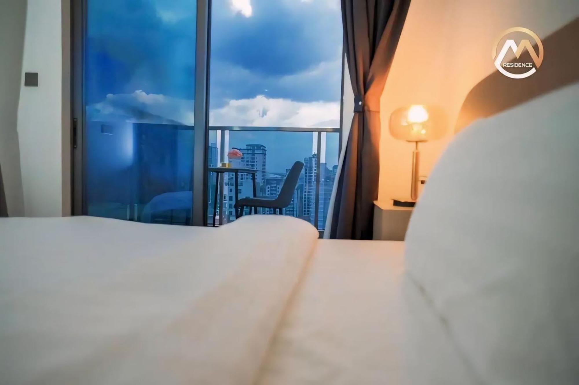 Hotel Serviced Condo Unique Infinity Pool With Mekong River View プノンペン エクステリア 写真
