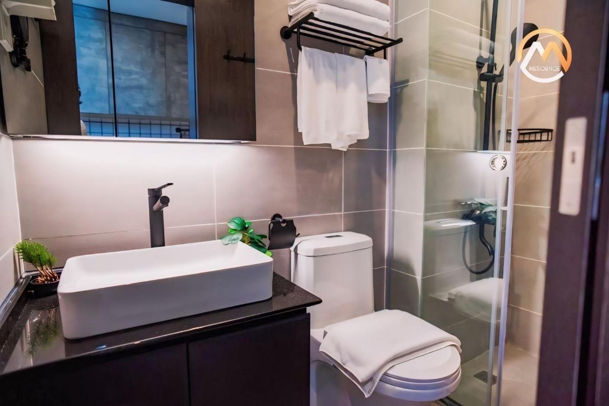 Hotel Serviced Condo Unique Infinity Pool With Mekong River View プノンペン エクステリア 写真