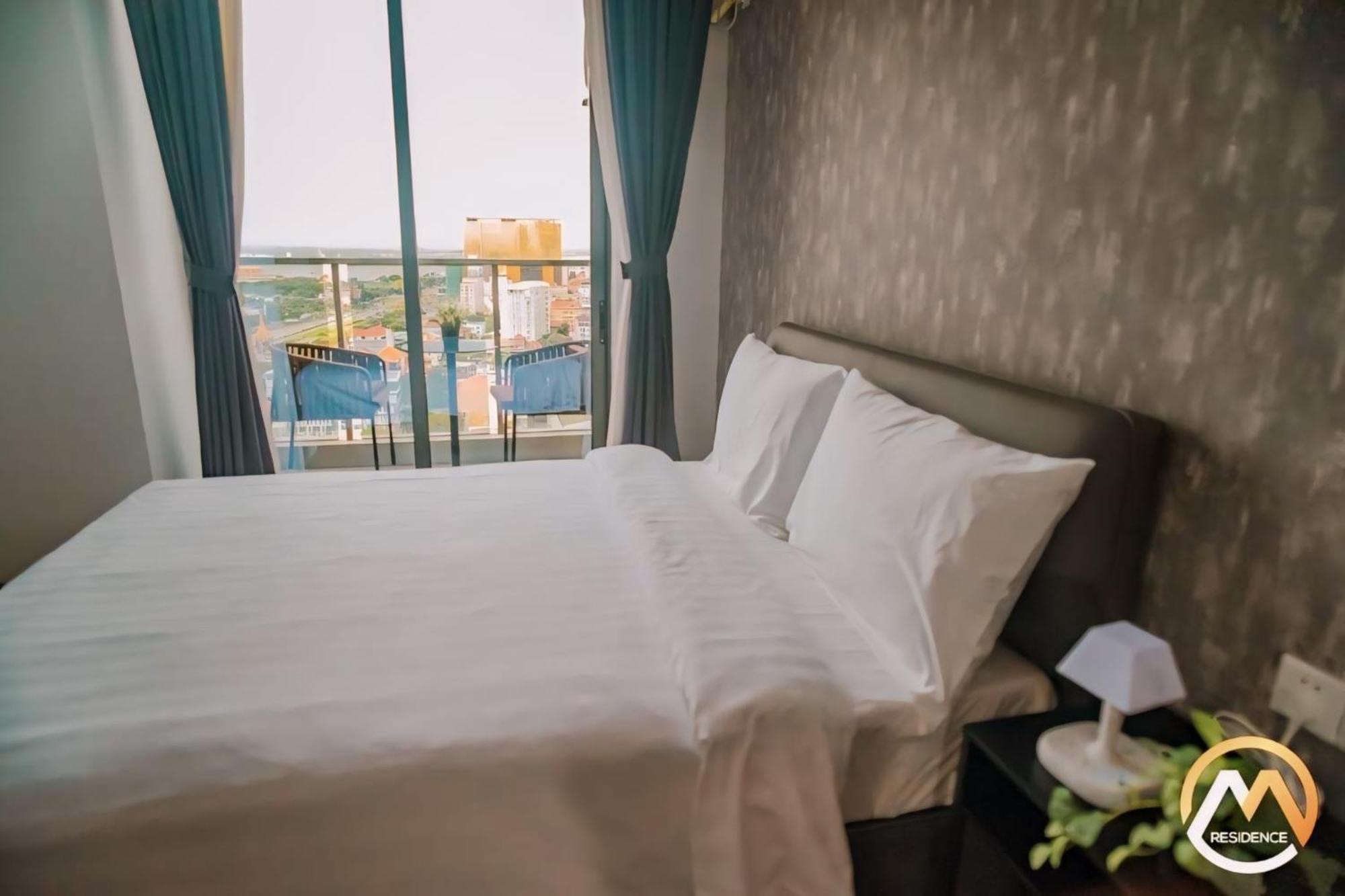 Hotel Serviced Condo Unique Infinity Pool With Mekong River View プノンペン エクステリア 写真